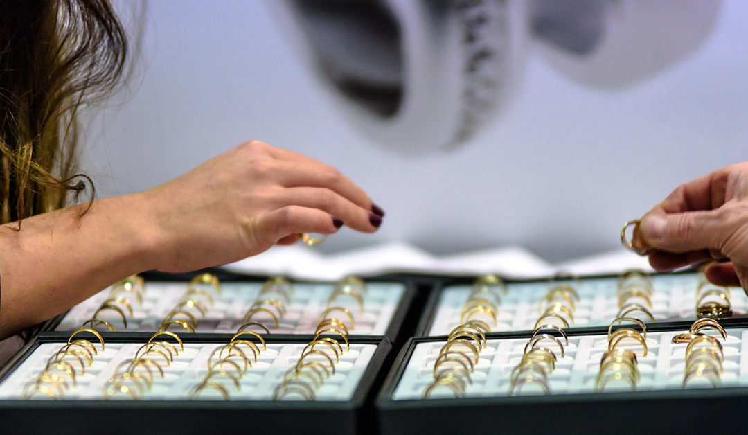 A Guide to Choosing a Great Jeweler