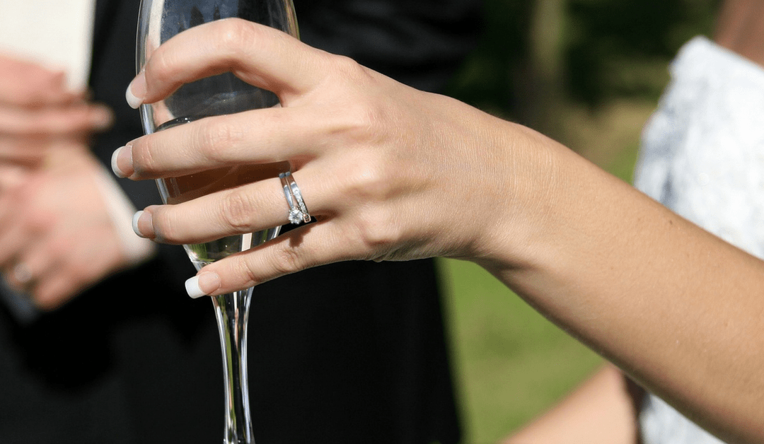 5 Reasons to Buy Your Engagement Ring at Orlando Jewelers